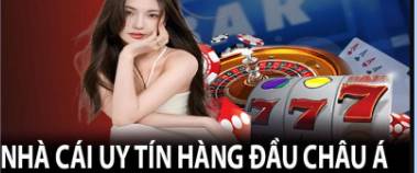 Nên chơi Poker Online hay Offline f8bet